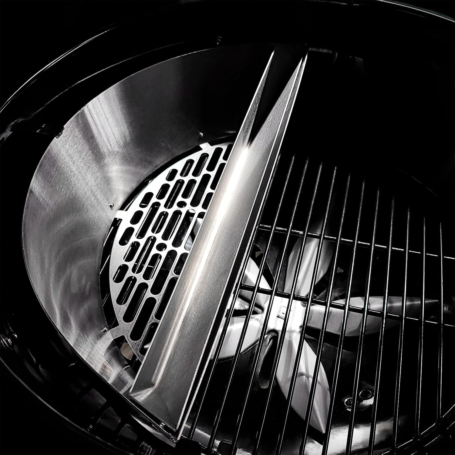 Slow 'N Sear® Deluxe
