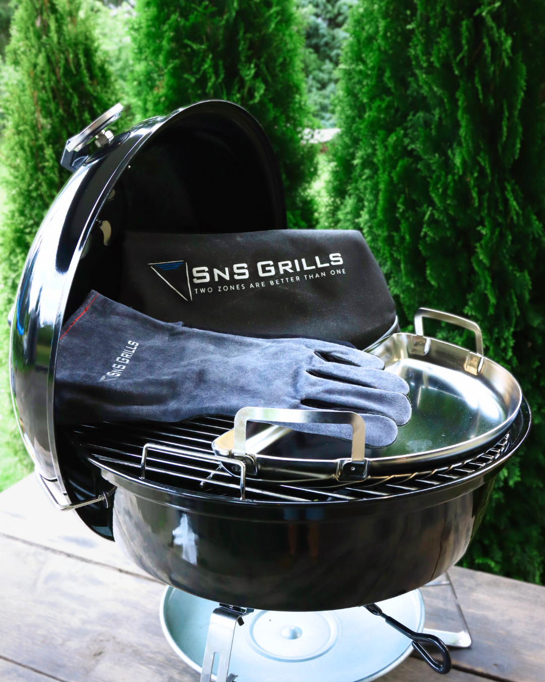 Langsames 'N Sear® Home 'N Roam 18' Kettle Premium Set