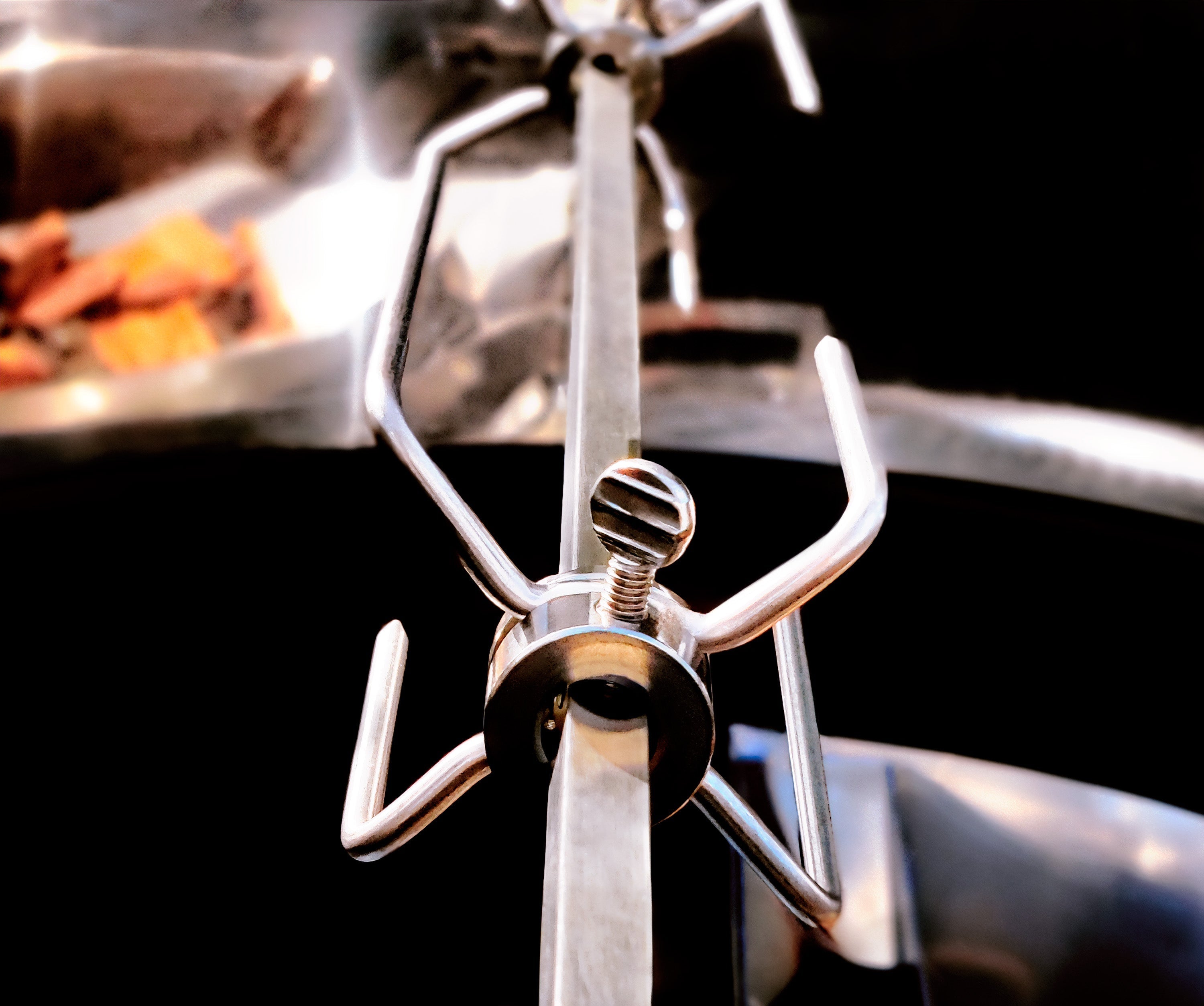 Langsames 'N Sear® Kettle Ring Rotisserie Kit