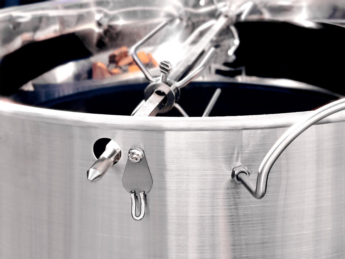 Langsames 'N Sear® Kettle Ring Rotisserie Kit