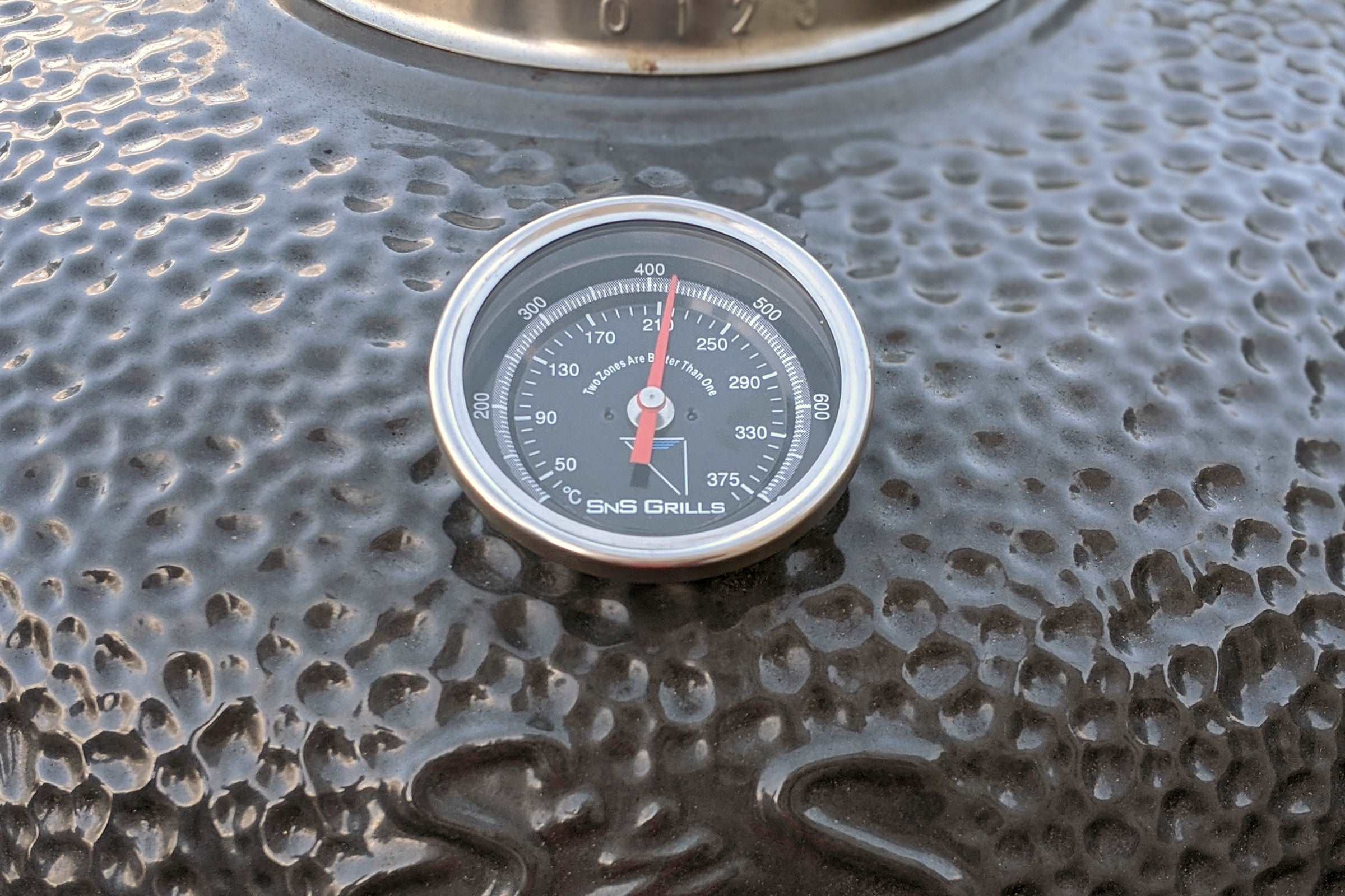 Langsames 'N Sear® Kamado Dom-Thermometer